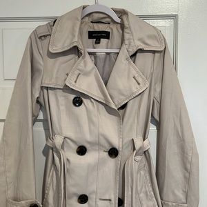Jones New York Trench Coat 🧥